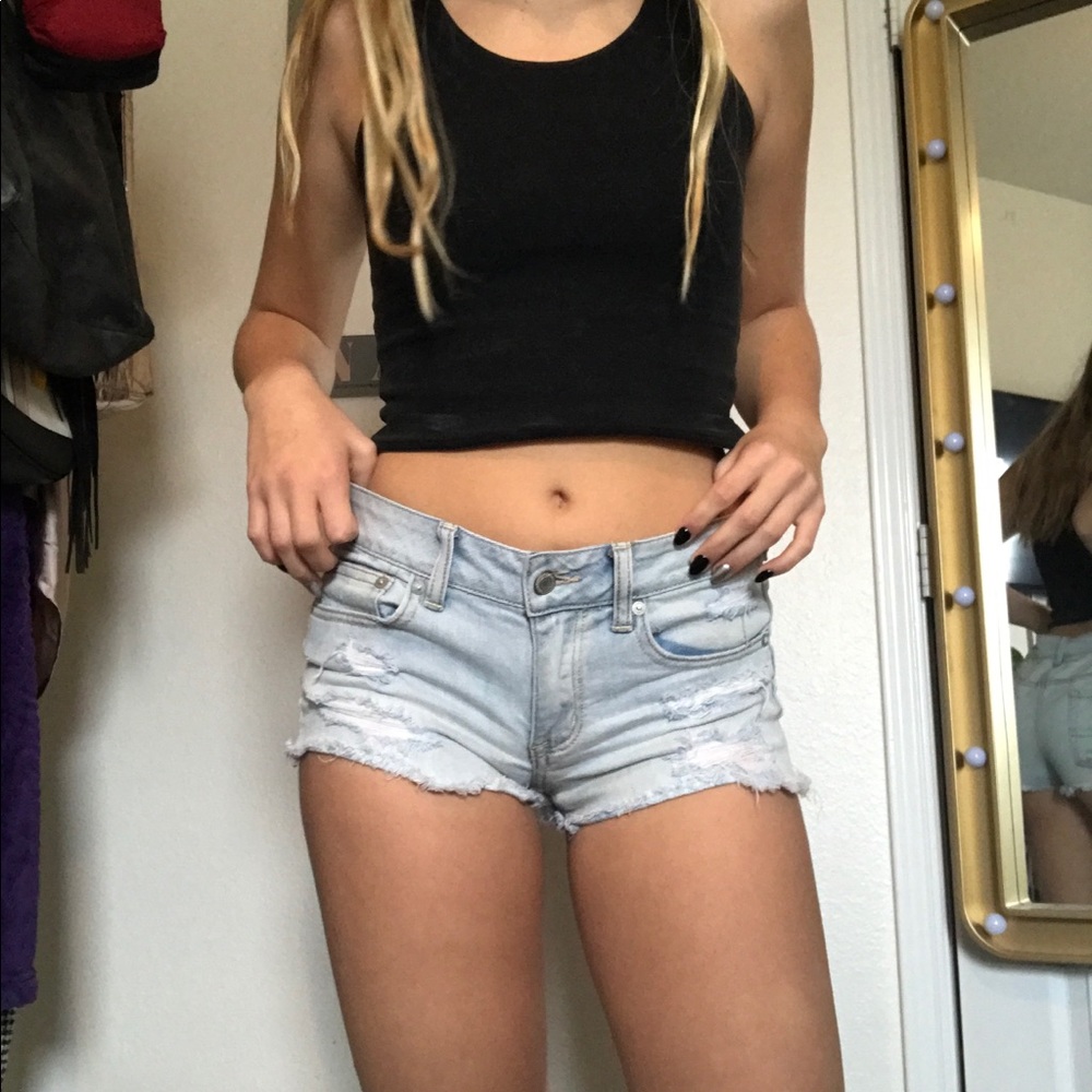 American Eagle Short Shorts